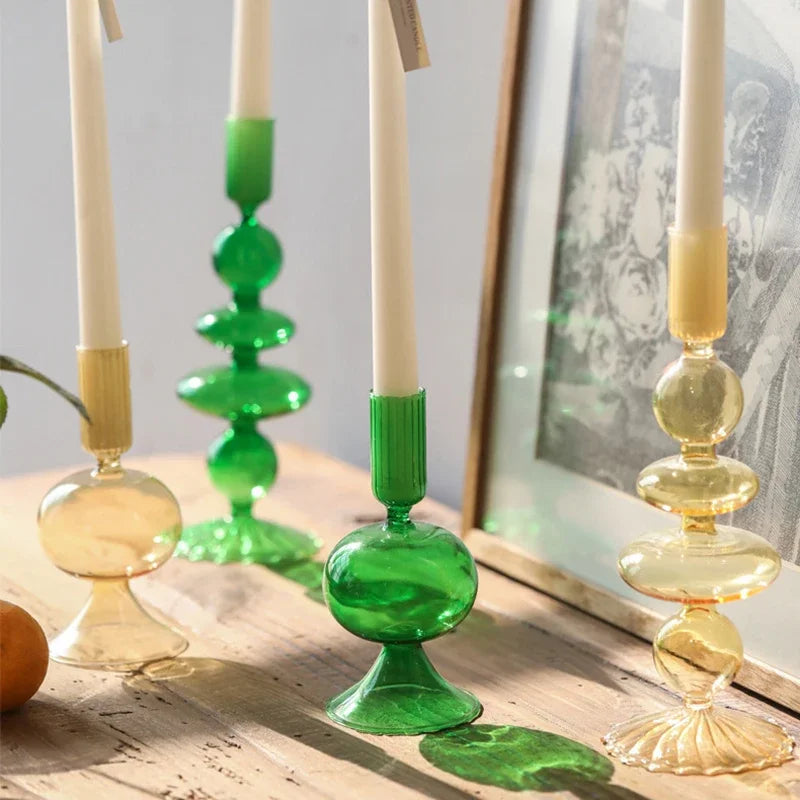 bougeoirs verre vert doré moderne bulles rondes décoratives intérieur chaleureux élégant vintage table salle