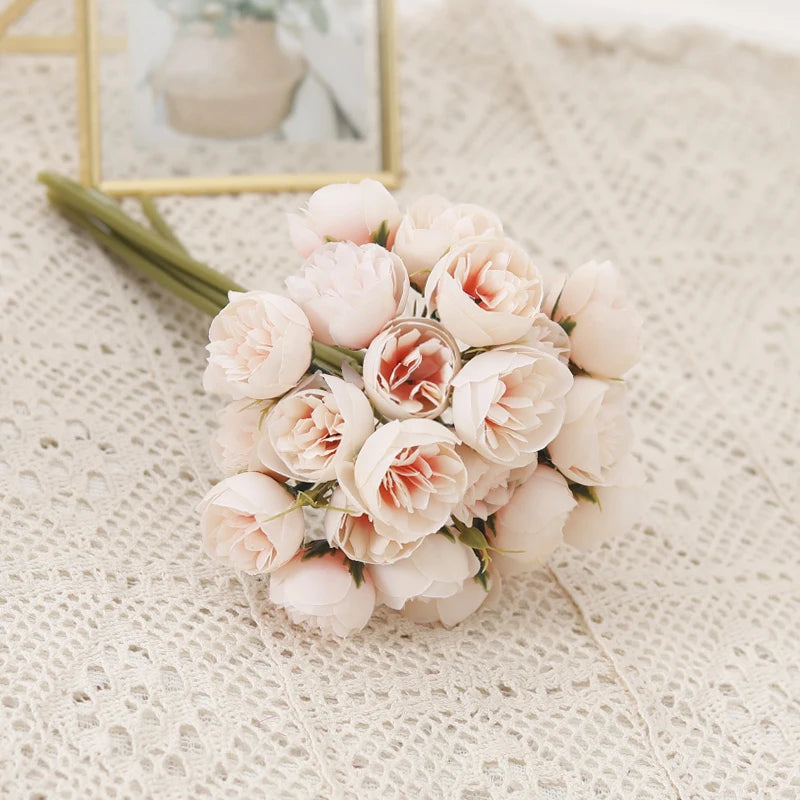 bouquet pivoines artificielles soie rose blanc violet décoration intérieure mariage anniversaire transparent minimaliste