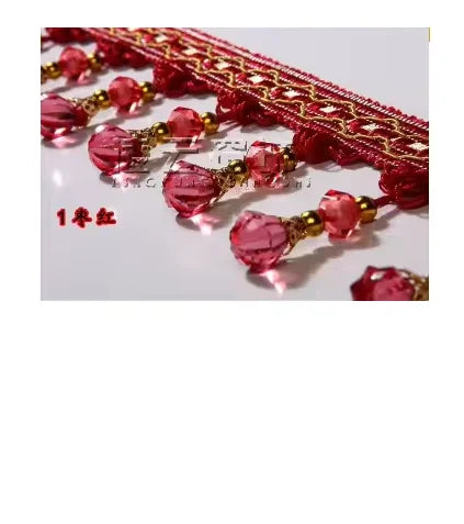 ruban decoratif cristal broderie dorée élégant traditionnel rouge blanc beige gris vert