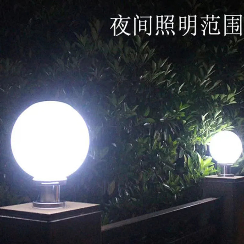 lampe solaire moderne blanc rond translucide fixée métal socle garantie ip65 led