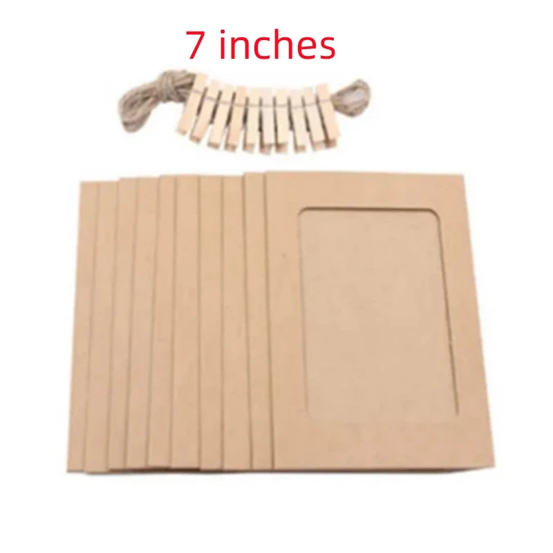 cadres photo carton noir marron blanc pinces bois suspension mur decorative rustic minimaliste