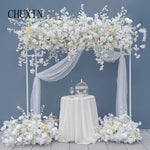 arche décorative mariage fleurs artificielles roses blanches classique romantiqueextérieur usage décoration maison
