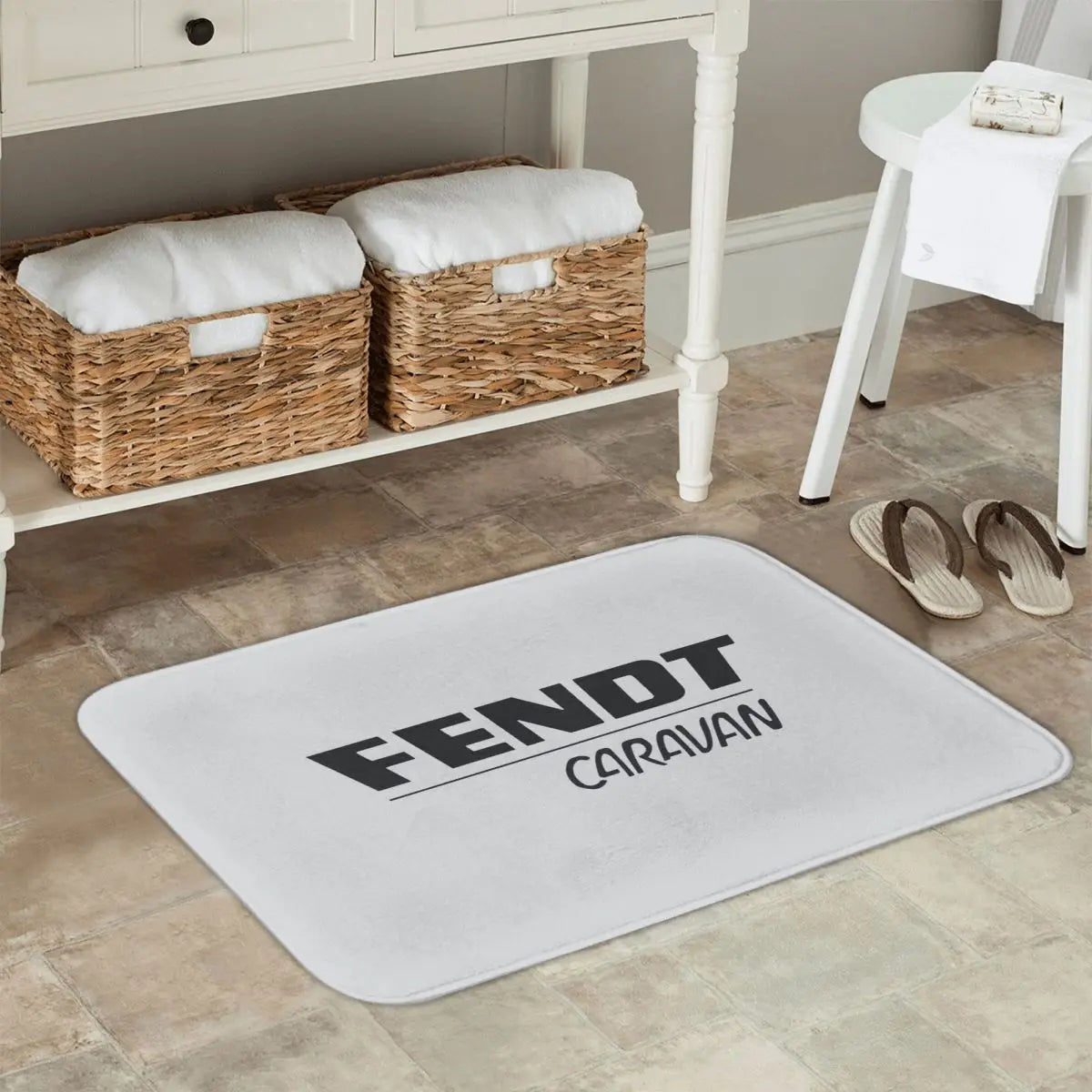 tapis bain blanc logo fendt caravan moderne imperméable antidérapant polyester coton