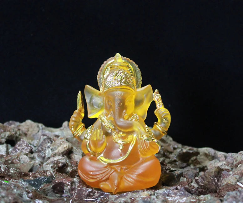 statue ganesha blanc doré relief sculpté artisanal cérémonie mariage anniversaire évenement