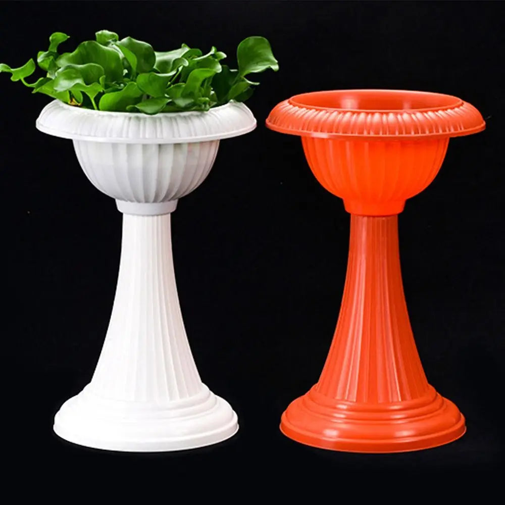 cache pot blanc rayures verticales classique plastique extérieur jardinière fleuri porte plantes romantique rétro
