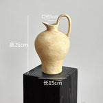 vase poterie moderne gris beige fleur séchée décoration intérieure texture marbrée lisse rustique arrangement
