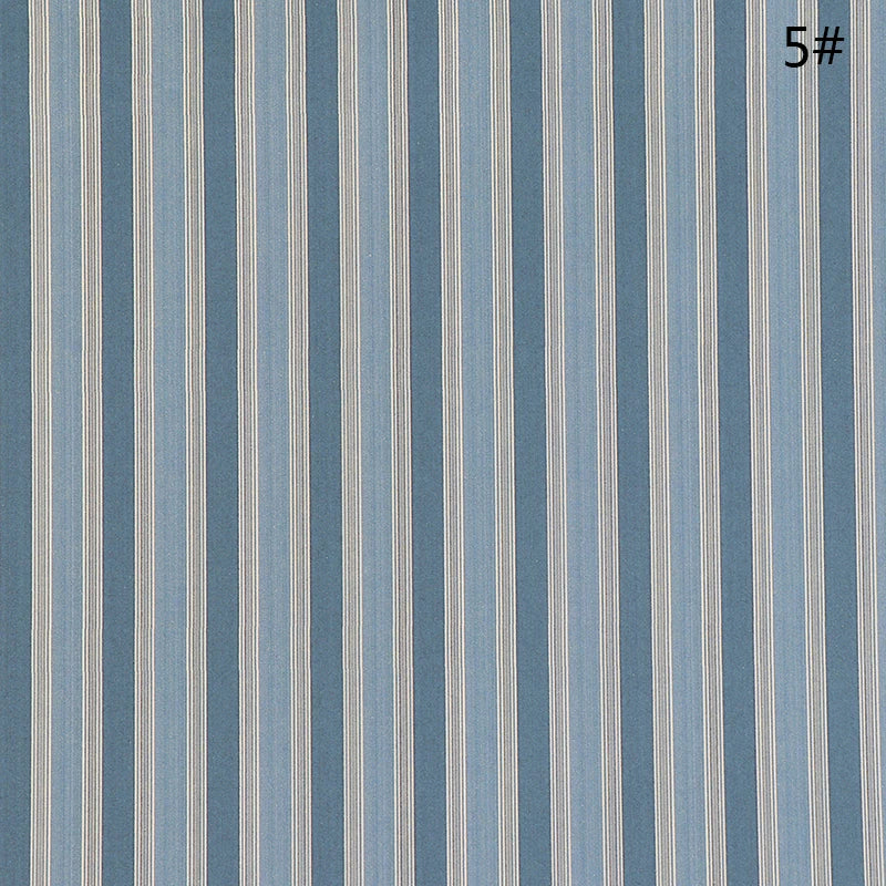 décoration intérieure papier peint floral moderne bleu rose gris blanc