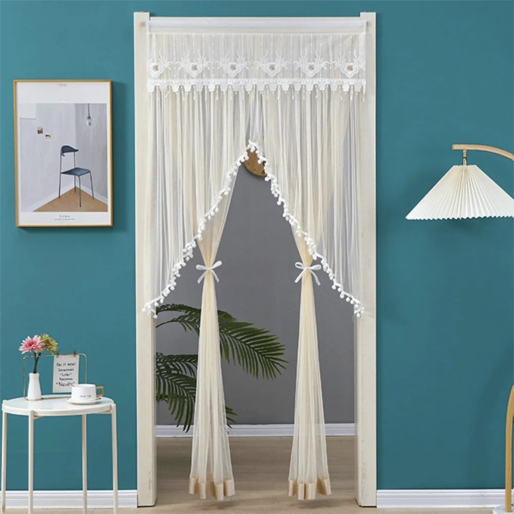 rideau dentelle transparent blanc bleu clair franges classique romantique fenêtre auto agrippante