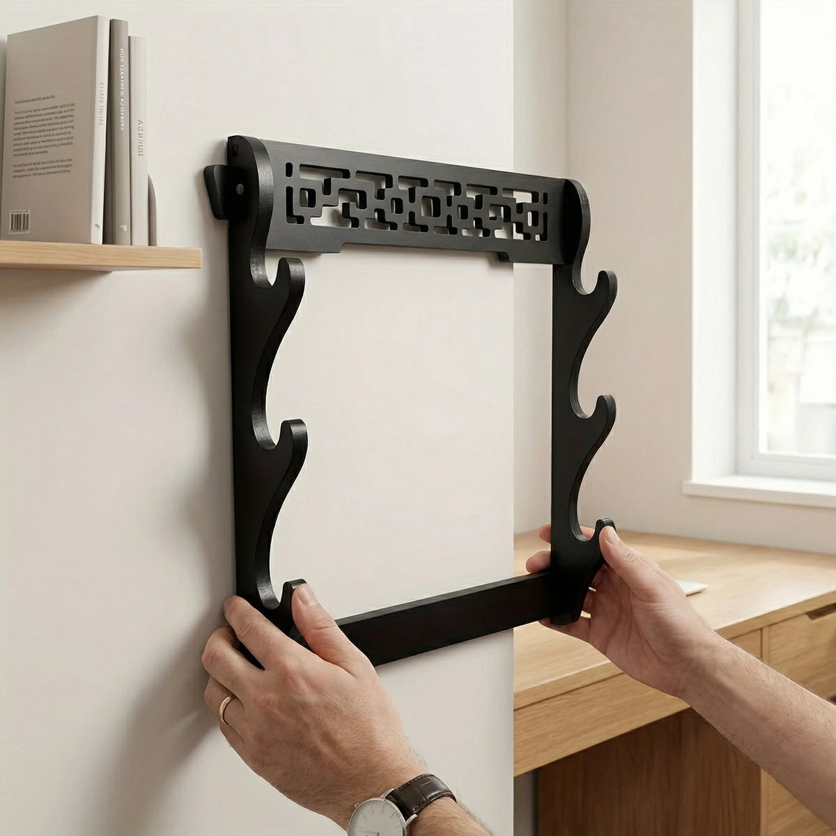 présentoir mural bois ajouré étagère noire moderne étages 10 crochets
