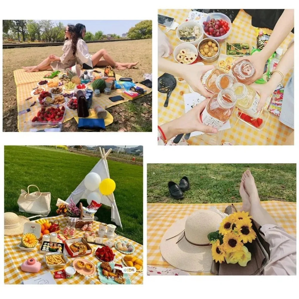tapis pique nique carreaux vert blanc jaune moderne imperméable anti humidité poignée rangement camping