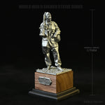 statuettes soldat guerre mondiale argenté marron réaliste base bois socle noir