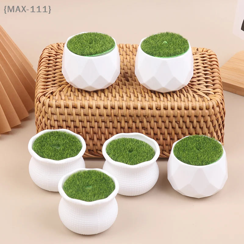 pots decoratifs plastique blanc vert gazon geometrique moderne minimaliste decoration maison jardin