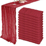 nappe runner texturée plissée semi transparente rouge foncé violet beige blanc cassé événementiel mariage