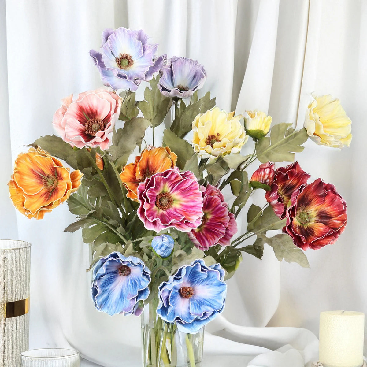 décoration intérieure bouquet artificiel fleurs pavots couleurs violet rose jaune bleu moderne minimaliste