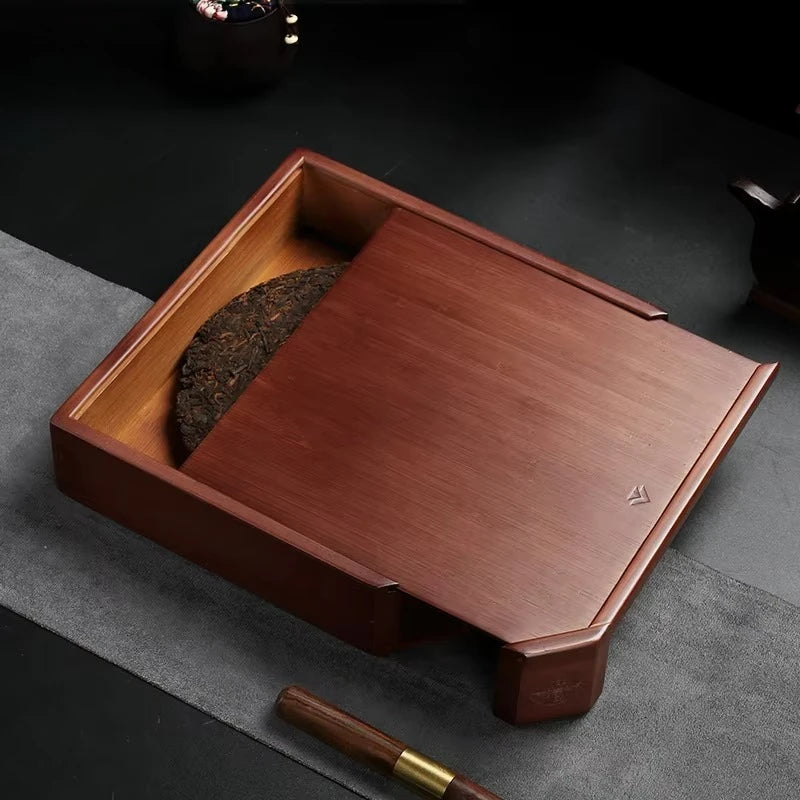 boîte thé marron foncé texture bois naturelle classique rouleau thé couteau thé