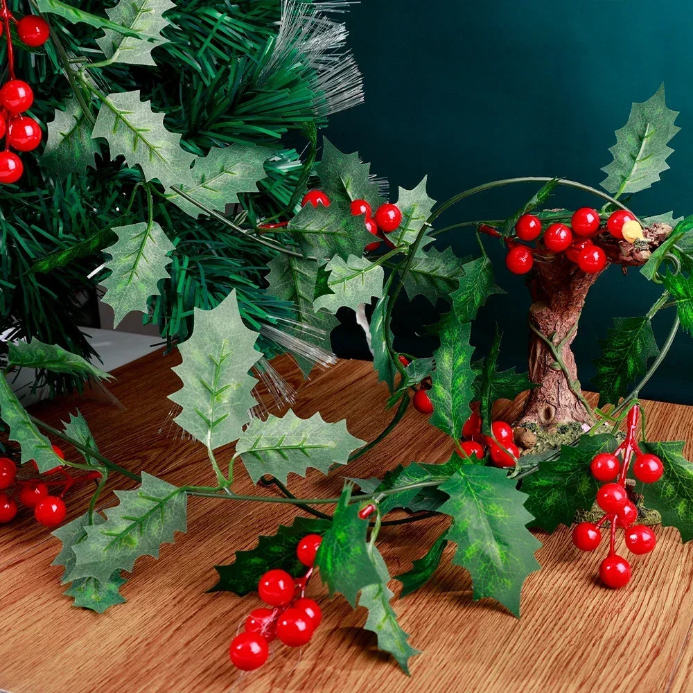 guirlande noël baies rouges feuilles vertes décoration intérieure noël traditionnelle festive adhésive naturelle artificielle