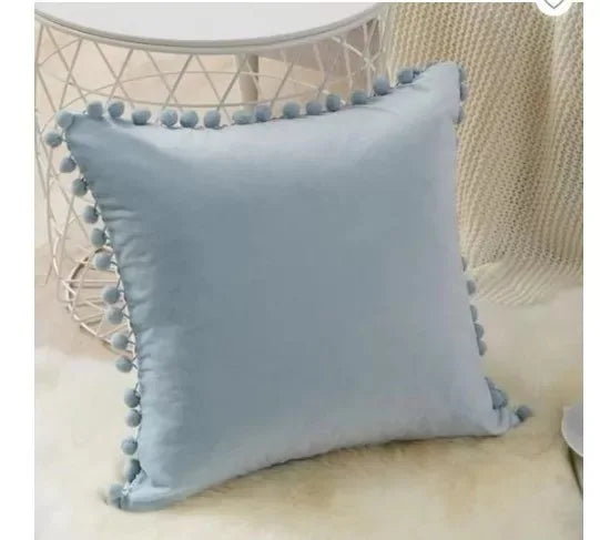 taies d'oreiller velours moderne gris jaune rose bleu blanc pompons non toxique polyester 45x45cm