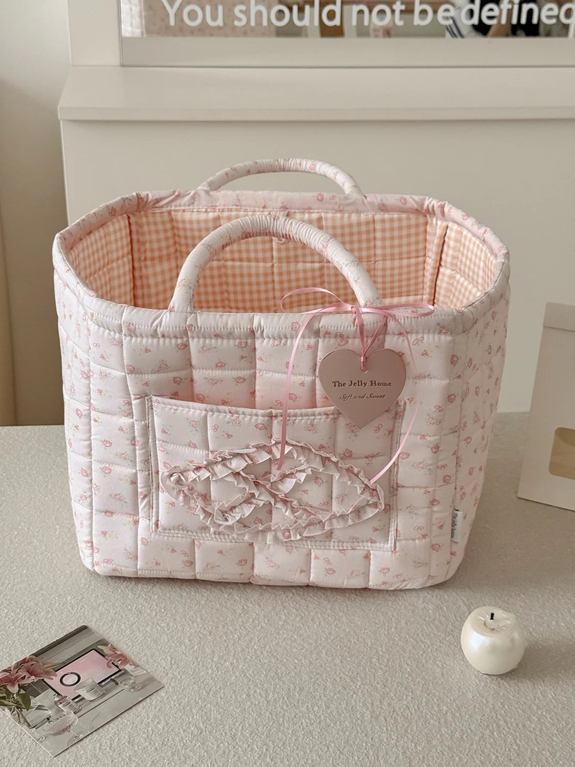 panier rangement tissu rose motifs floraux doux romantique