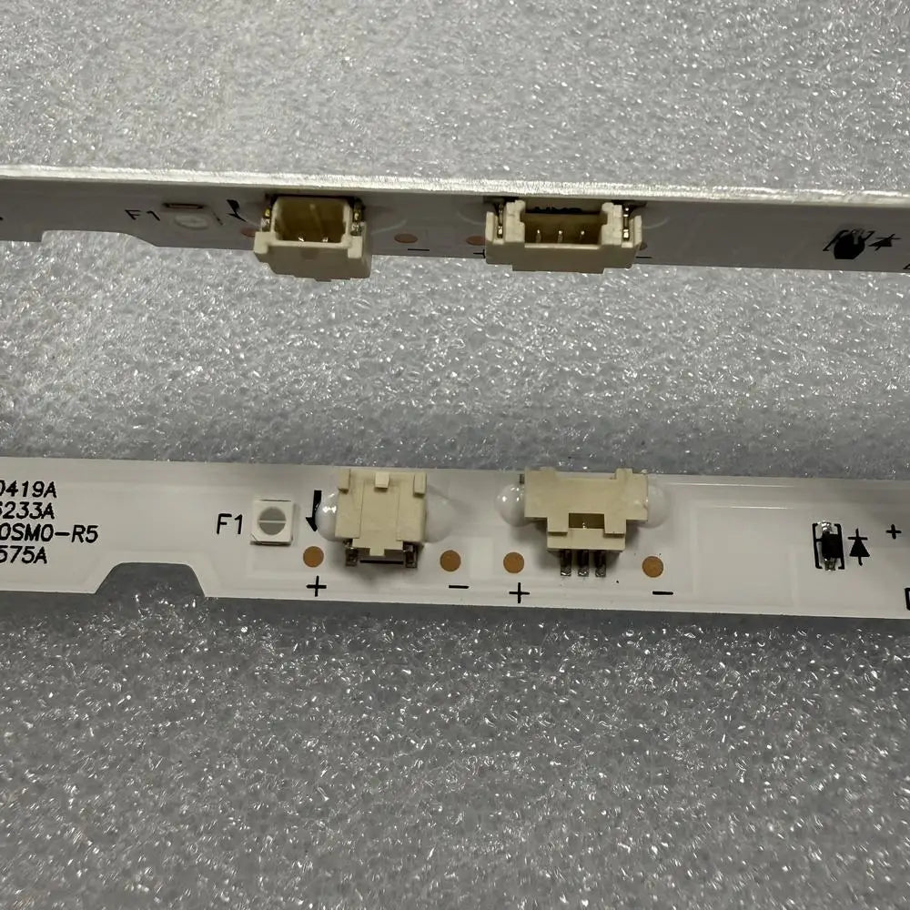 ruban led blanc lisse moderne adhésif connecteurs électriques réutilisable sans fil compartiment