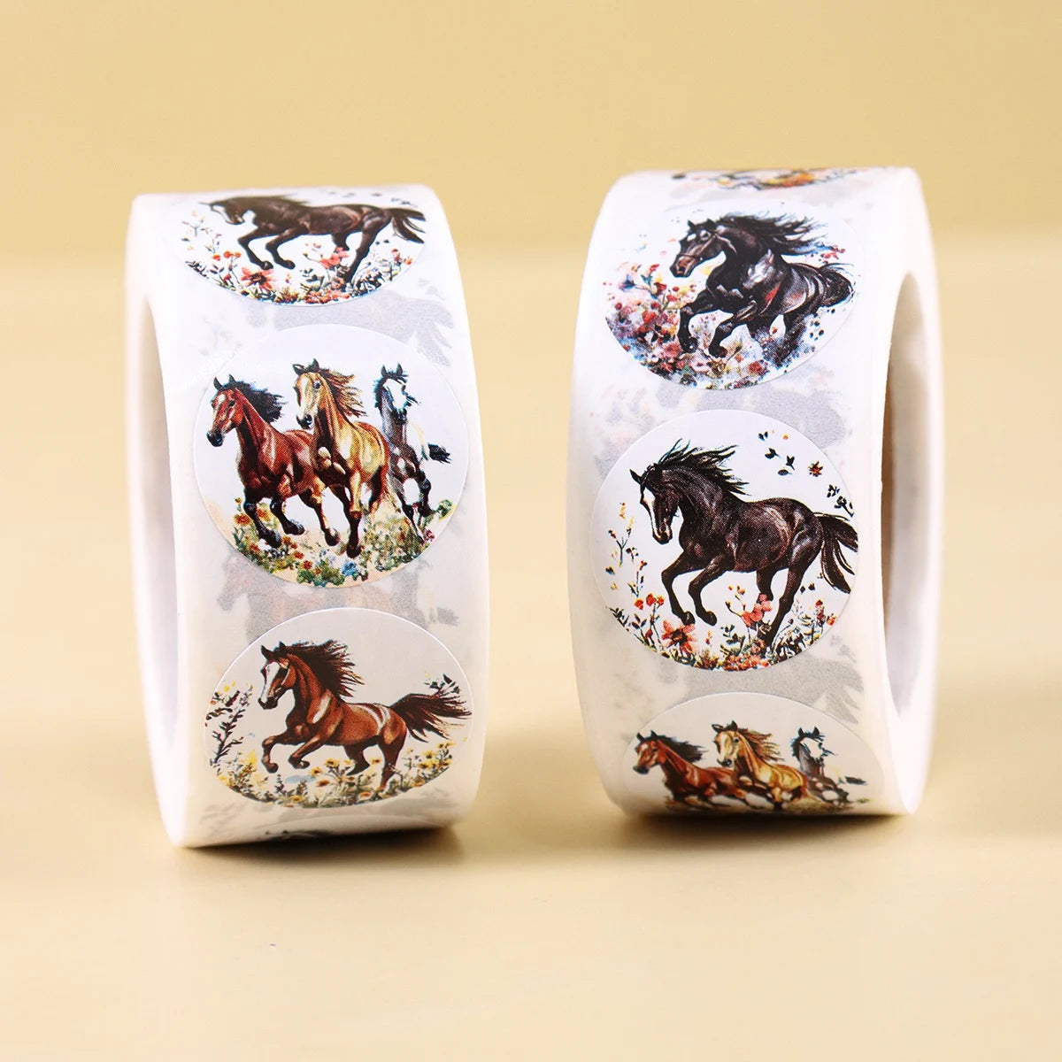 autocollants chevaux scènes naturelles fleurs blanc noir marron gris rose vert bleu illustration réaliste