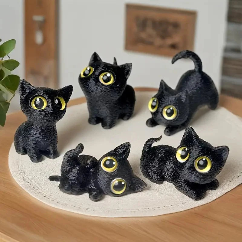 figurines chats miniature résine noir blanc yeux jaunes brillants cartoon mignon décoration erotiquecollector