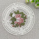 serviettes table vintage coton beige clair motifs floraux crochetées rustiques décoration table