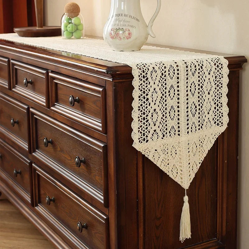 nappe coton dentelle floral bohème bordure frangée transparent table décoration chambre cuisine événement festive