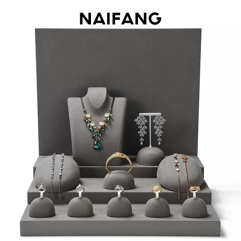 Présentoir à bijoux en cuir blanc pour professionnel