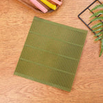 mat roulage sushi nori plastique verte rouleaux sushis riz algues viandes sauce platINOGRAPHEIQUE