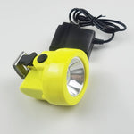 lampe torche jaune led clip métallique moderne batterie ion lithium angle faisceau 60 degrés