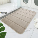 tapis bain doux élastique motif fleurs noires fond blanc moderne gris marron confortable absorbant
