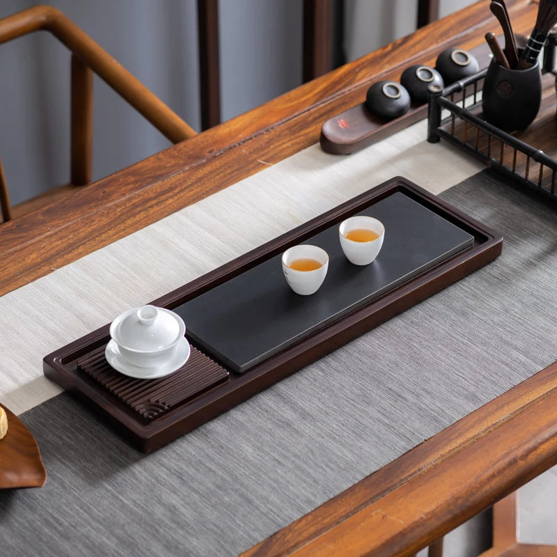 plateau thé bois naturel tasses théière terre cuite drainage bois traditionnel minimaliste