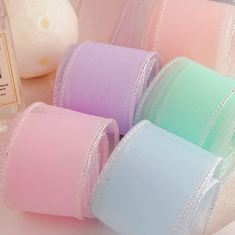ruban polyester bordure brillante élégant semi transparent couleur unie rose clair bleu clair violet
