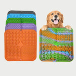tapis jeu chien orange bleu vert gris texture nid d'abeille moderne distractive grains maïs