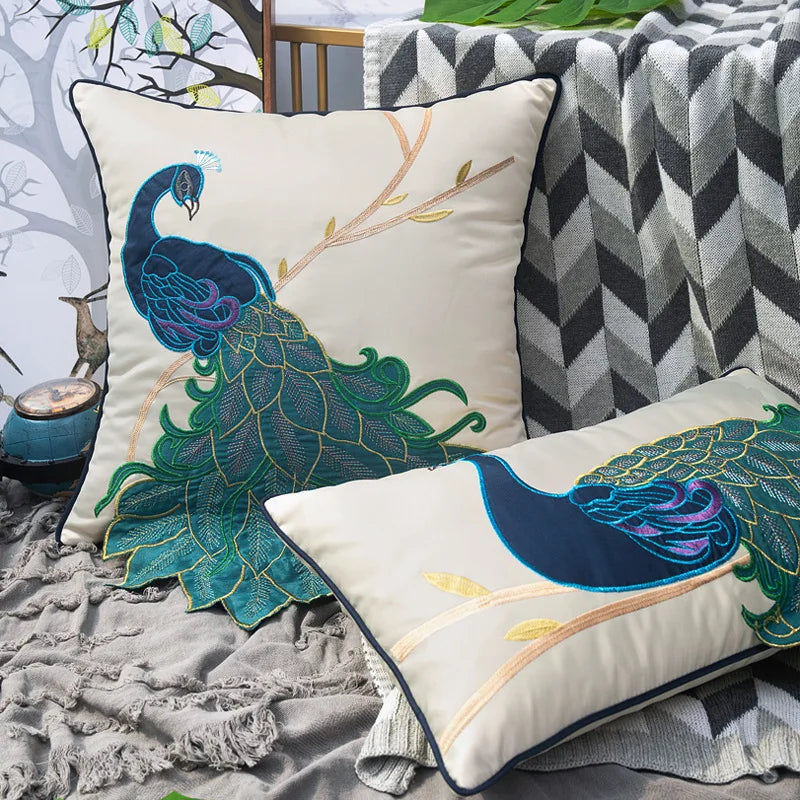 taies d'oreillers patchwork motif pavon beige traditionnel respectueux environnement maison