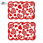 table runner rouge blanc coeurs transparents décoration valentin romantique table longue transparente motifs ajourés