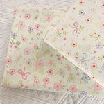 tissu coton imprimé fleurs rubans vintage blanc rose vert gris popeline respirant 145cm large