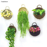 panier suspendu tressé rotin marron clair marron foncé beige clair traditionnel anneau métallique plantes