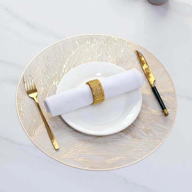 placemat moderne élégant blanc feuilles stylisées dorées résistants chaleur antidérapants accessoire cuisine