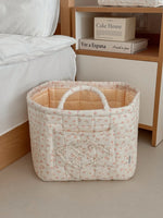 panier rangement tissu rose motifs floraux doux romantique