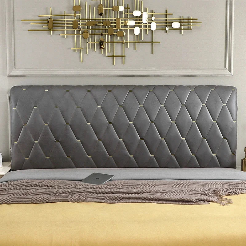 tête lit rembourrée motifs losanges turquoise orange rose moderne chambre décoration élégante tableaux abstraits