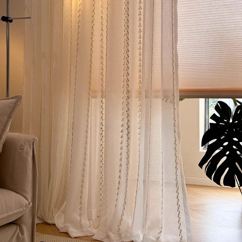 rideau blanc moderne transparent rayures noires salon chambre fenêtre maison intérieur décoratif