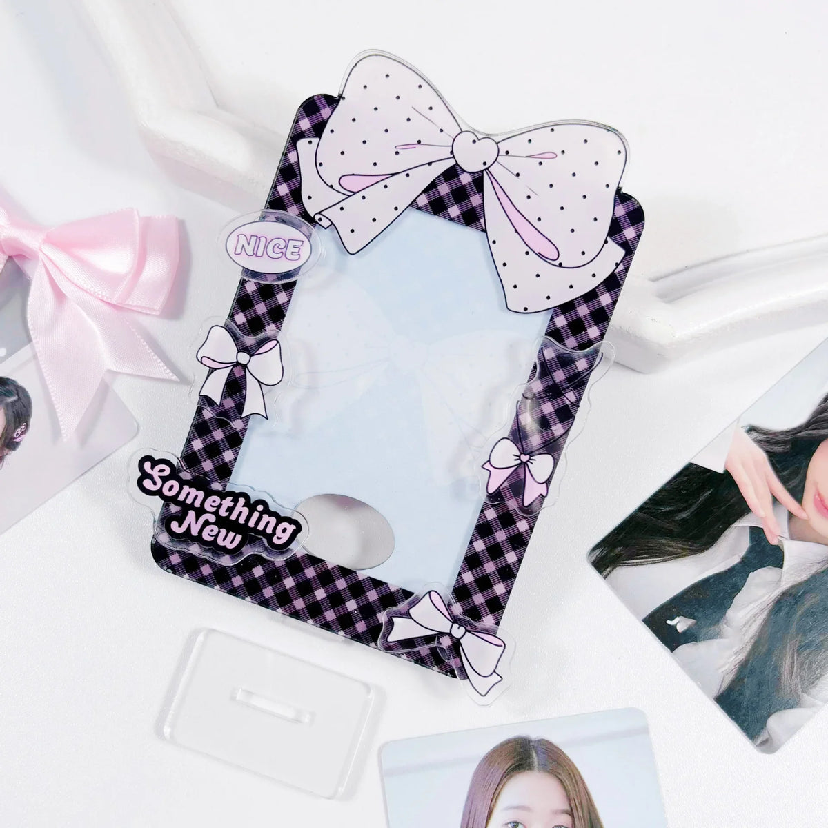 cadre photo kawaii adhésif blanc rose noir bleu clair arcs pois carreaux something nice