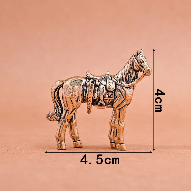 statue cheval bronze doré motifs floraux géométriques artisanal rétro bouclier couronne