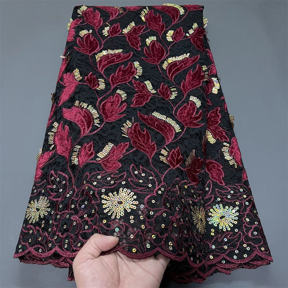 tissu dentelle violet noir rose fleurs feuilles paillettes broderie cérémonie mariage haut qualité 130cm