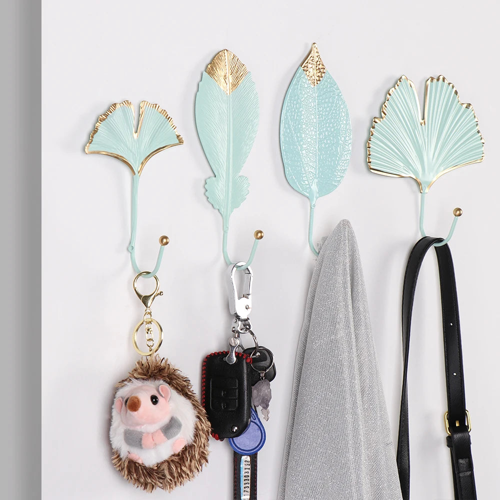 porte clés élégants moderne or feuilles stylisées porte sacs décoratifs