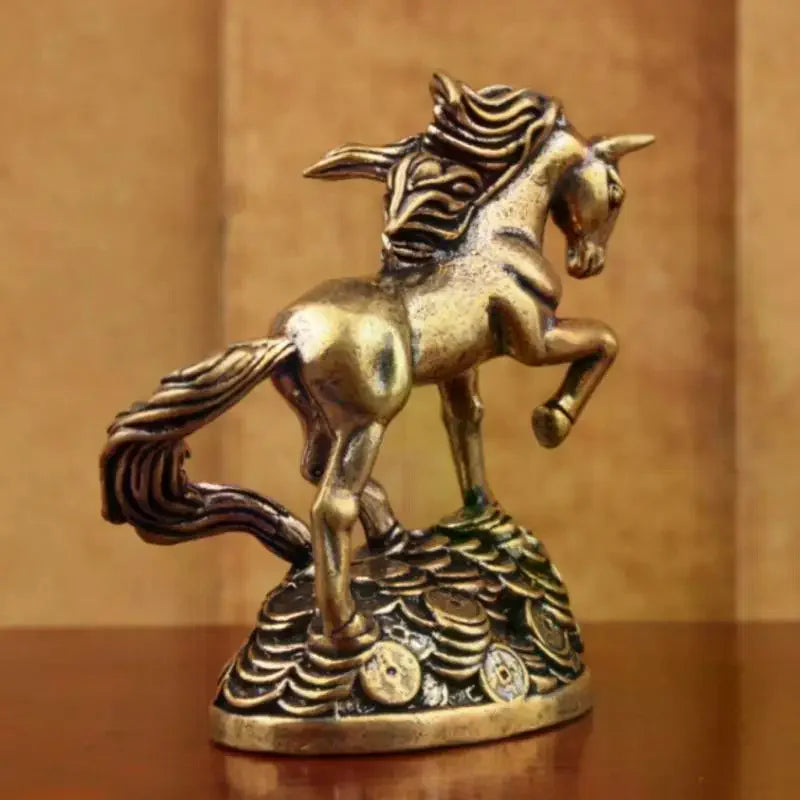 statue decorative cheval doré bronze details musculature criniere base pieces anciennes asiatique traditionnel