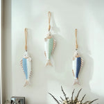 décoration murale poisson bois méditerranéen suspendu bleu vert blanc vieux effet bord mer océan