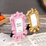 cadre photo decoratif baroque vintage ornements floraux rose or noir blanc