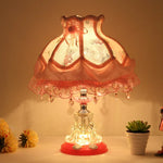 lampe table vintage rose chambre enfant abat jour dentelle interrupteur bouton led romantique chambre